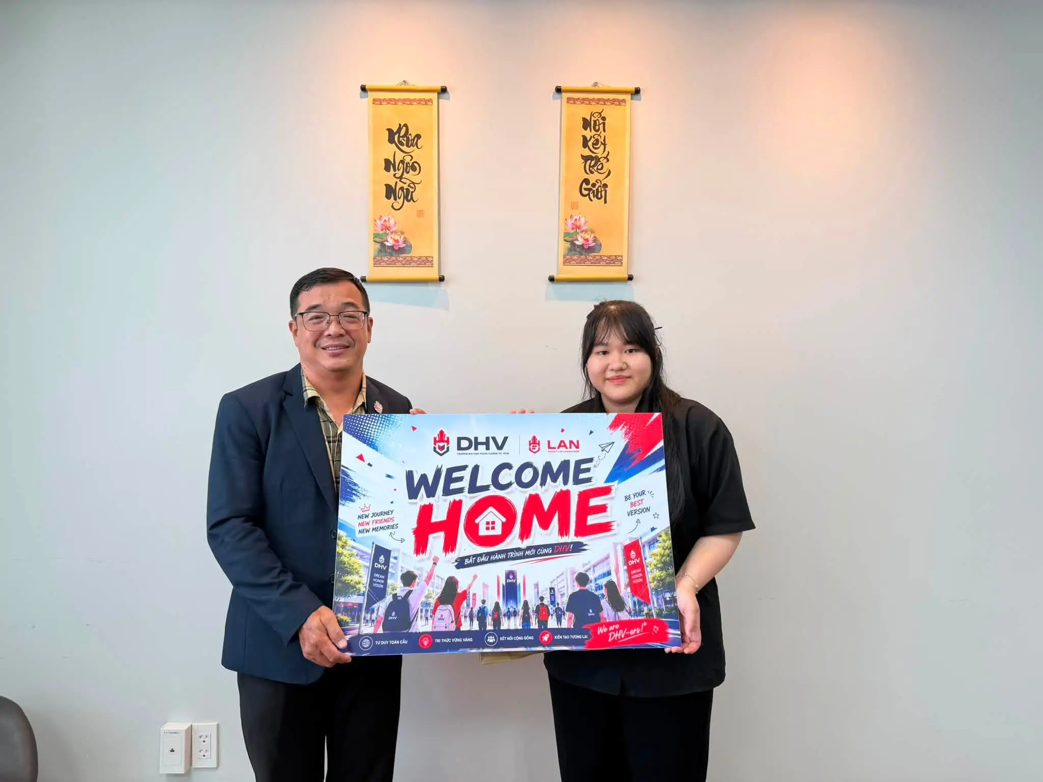 DHV - Trường Đại Học Hùng Vương TPHCM