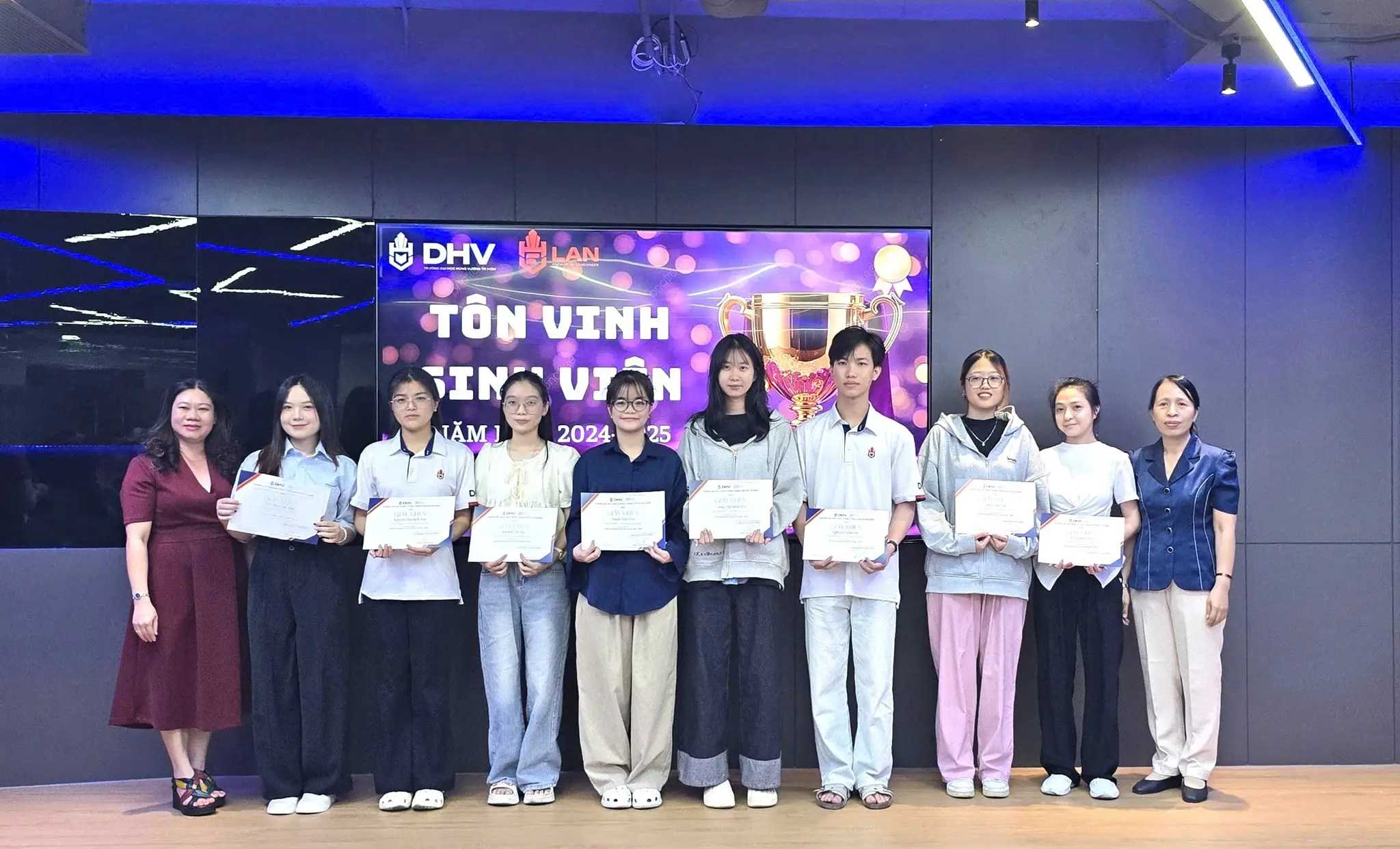 DHV - Trường Đại Học Hùng Vương TPHCM