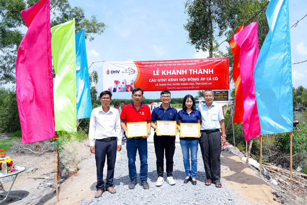 DHV - Trường Đại Học Hùng Vương TPHCM