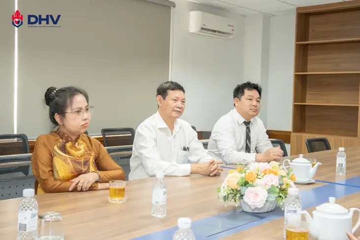 DHV - Trường Đại Học Hùng Vương TPHCM