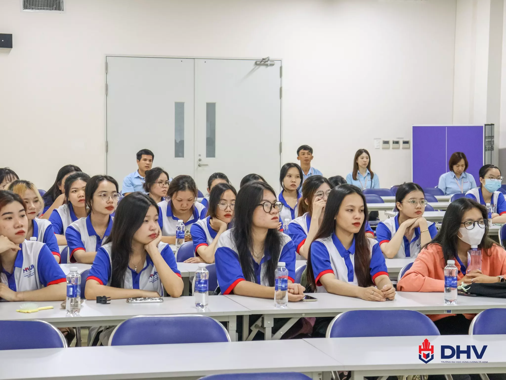 DHV - Trường Đại Học Hùng Vương TPHCM