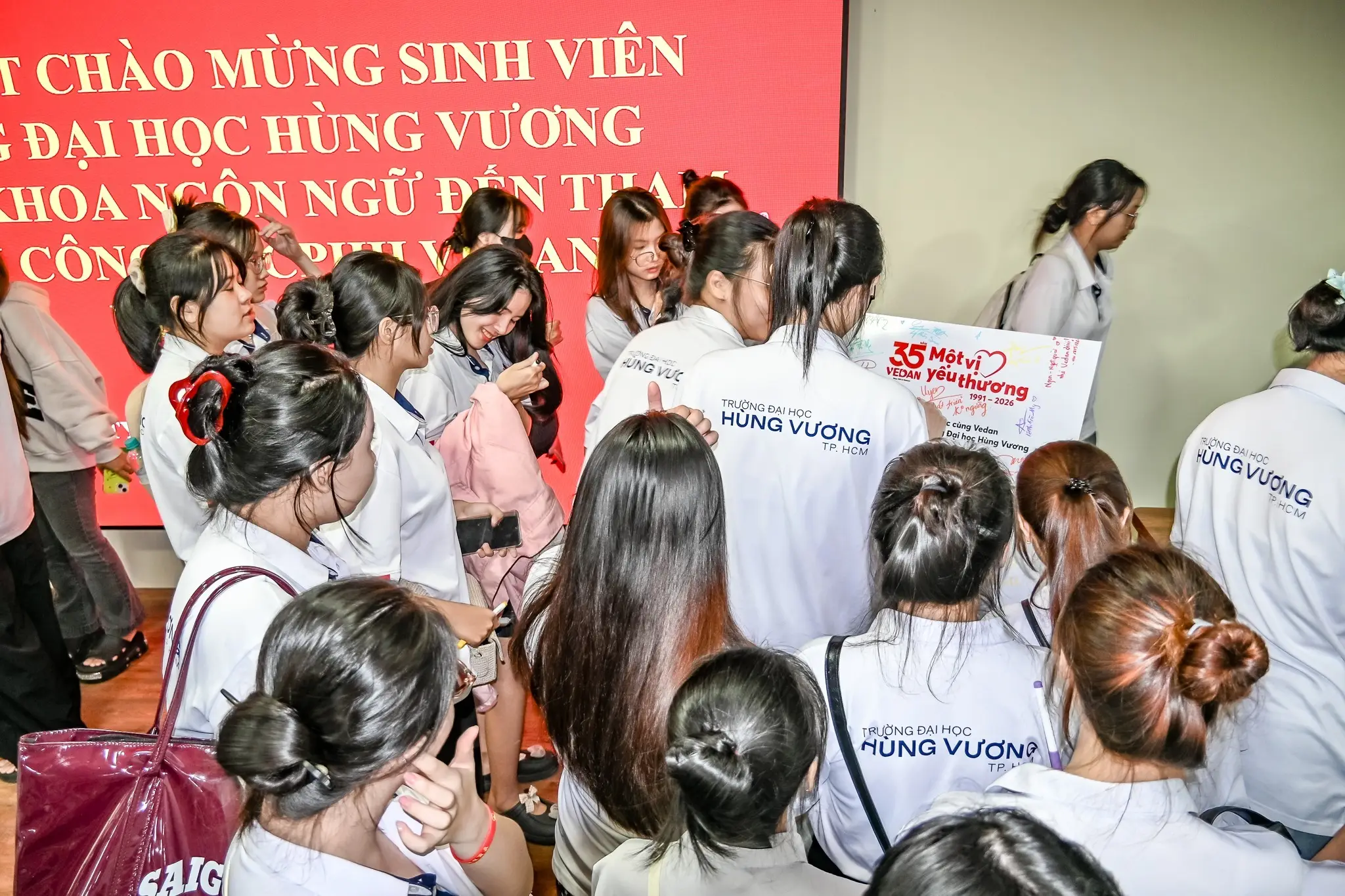 DHV - Trường Đại Học Hùng Vương TPHCM