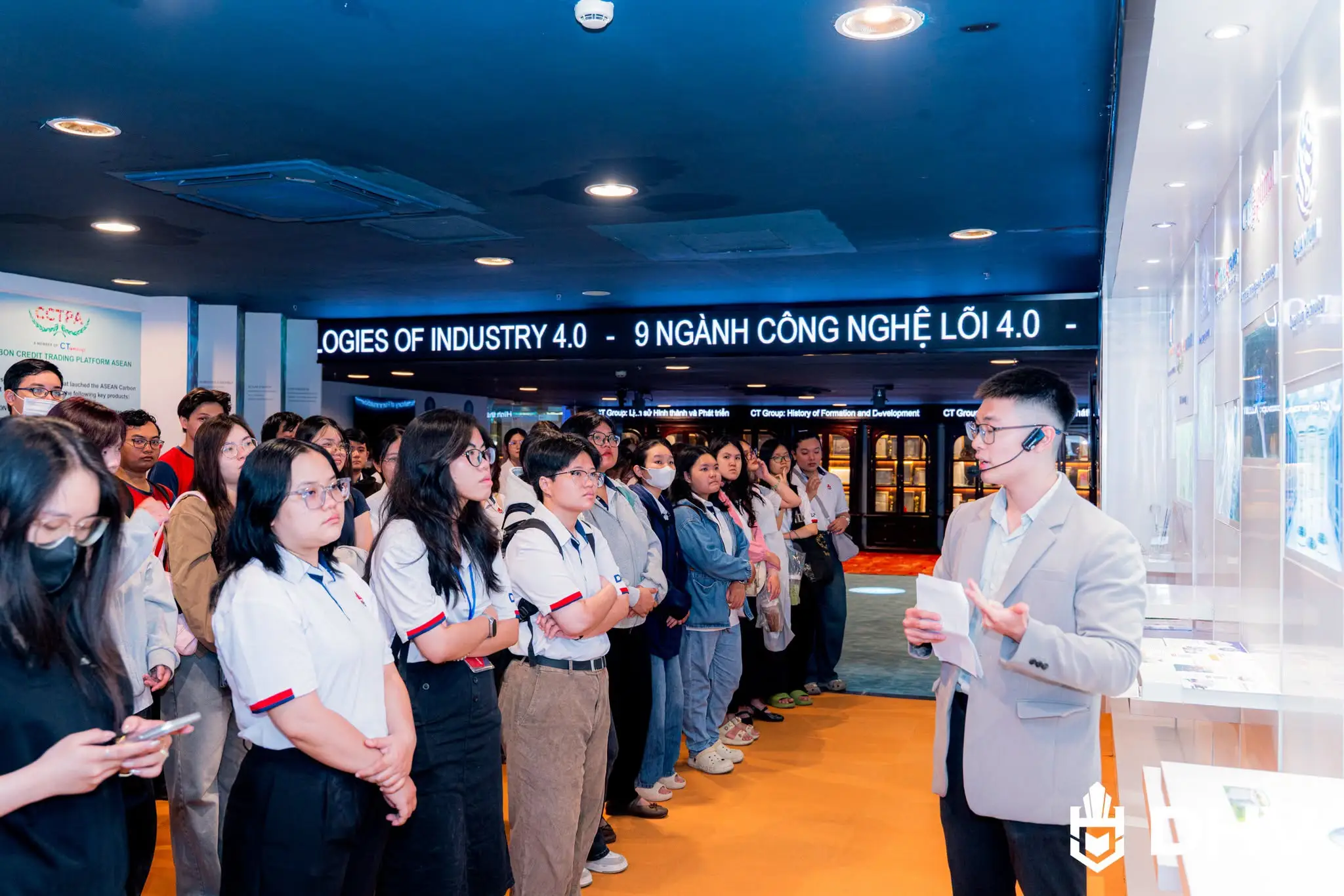 DHV - Trường Đại Học Hùng Vương TPHCM