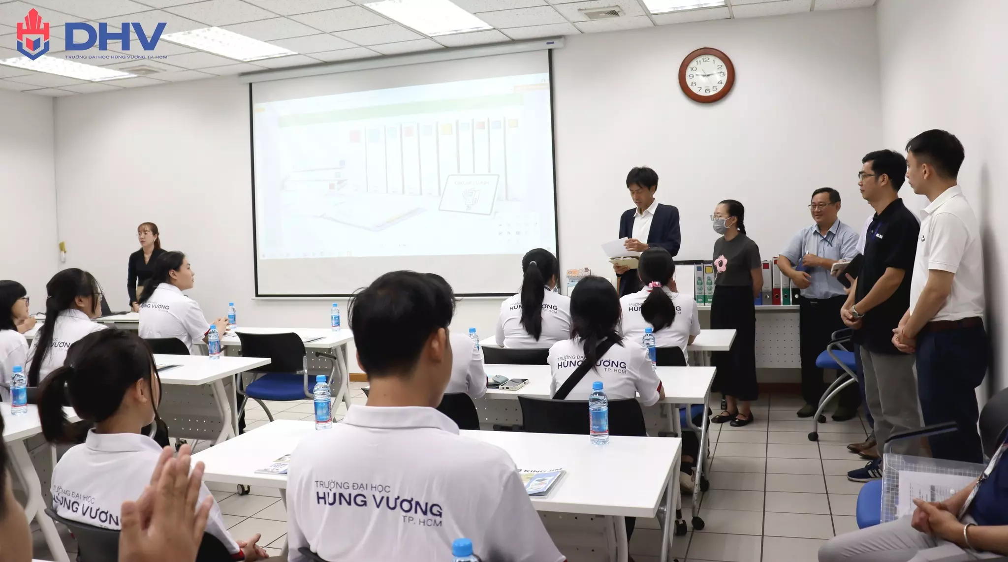 DHV - Trường Đại Học Hùng Vương TPHCM