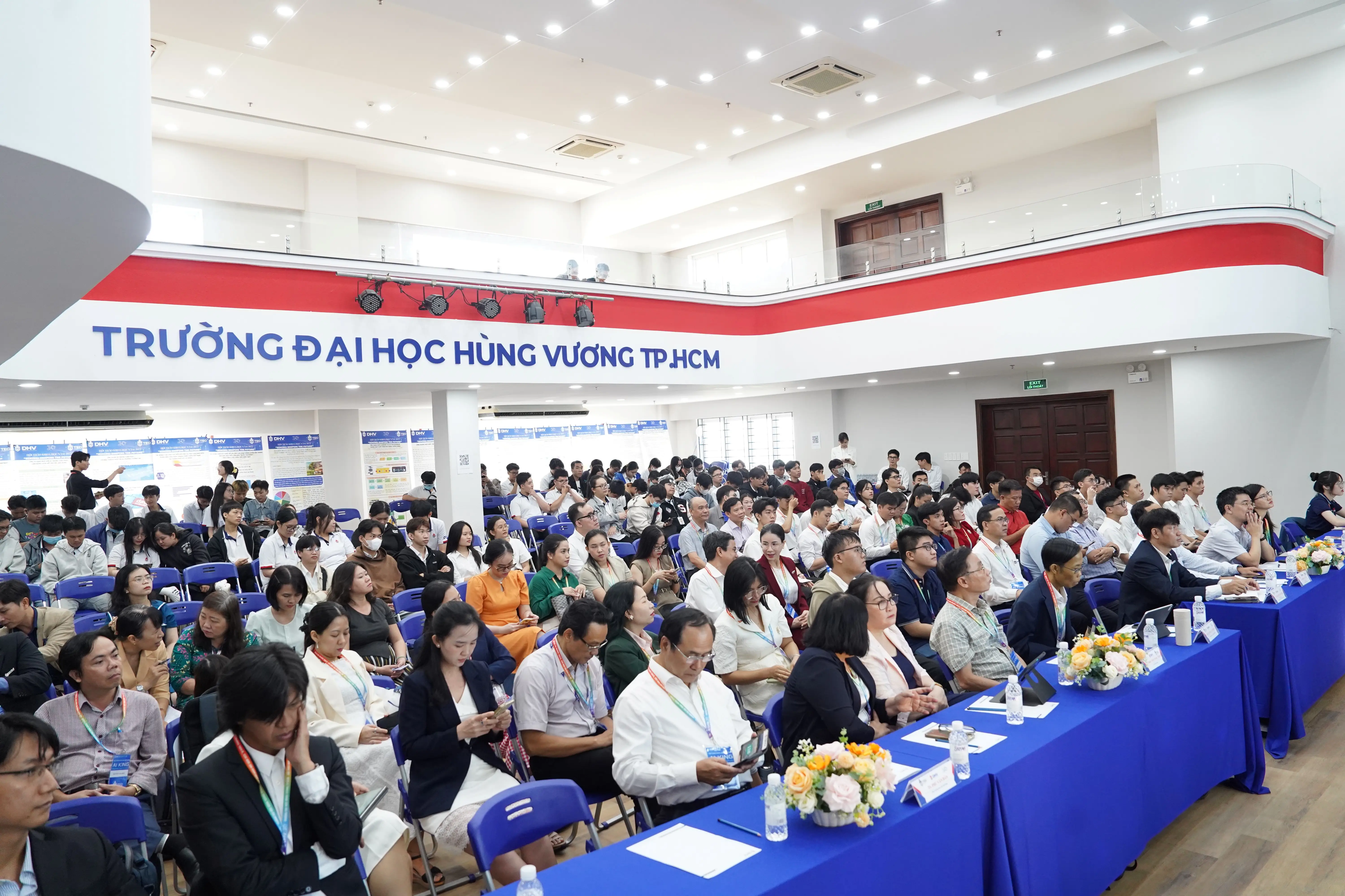 DHV - Trường Đại Học Hùng Vương TPHCM