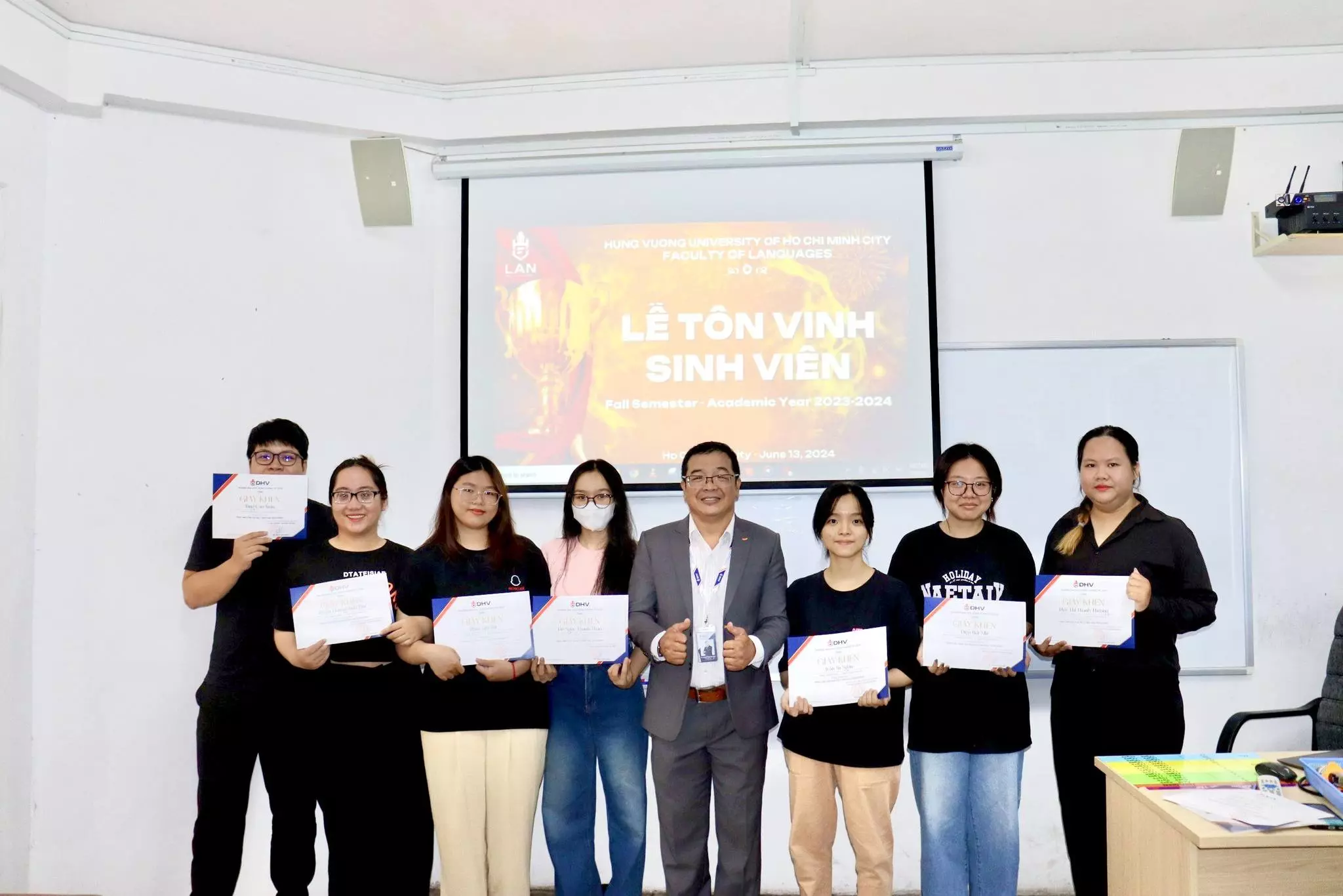 DHV - Trường Đại Học Hùng Vương TPHCM