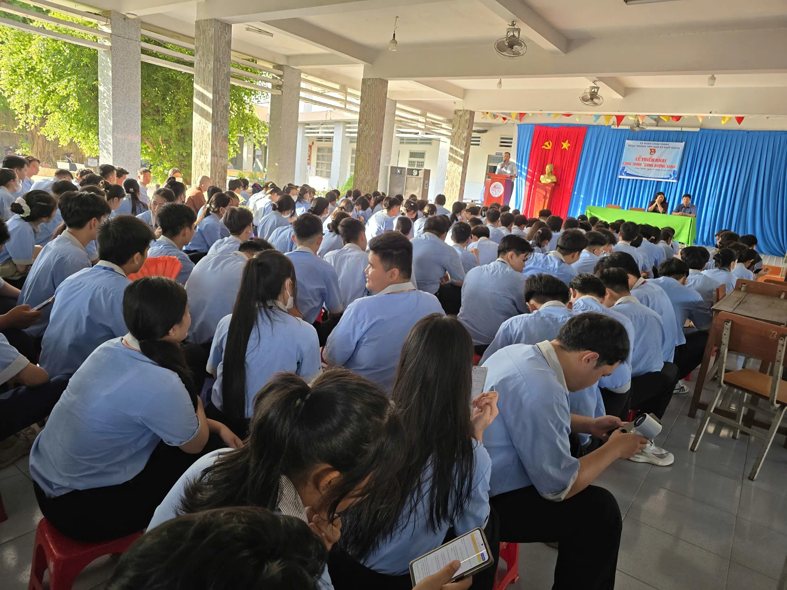 DHV - Trường Đại Học Hùng Vương TPHCM