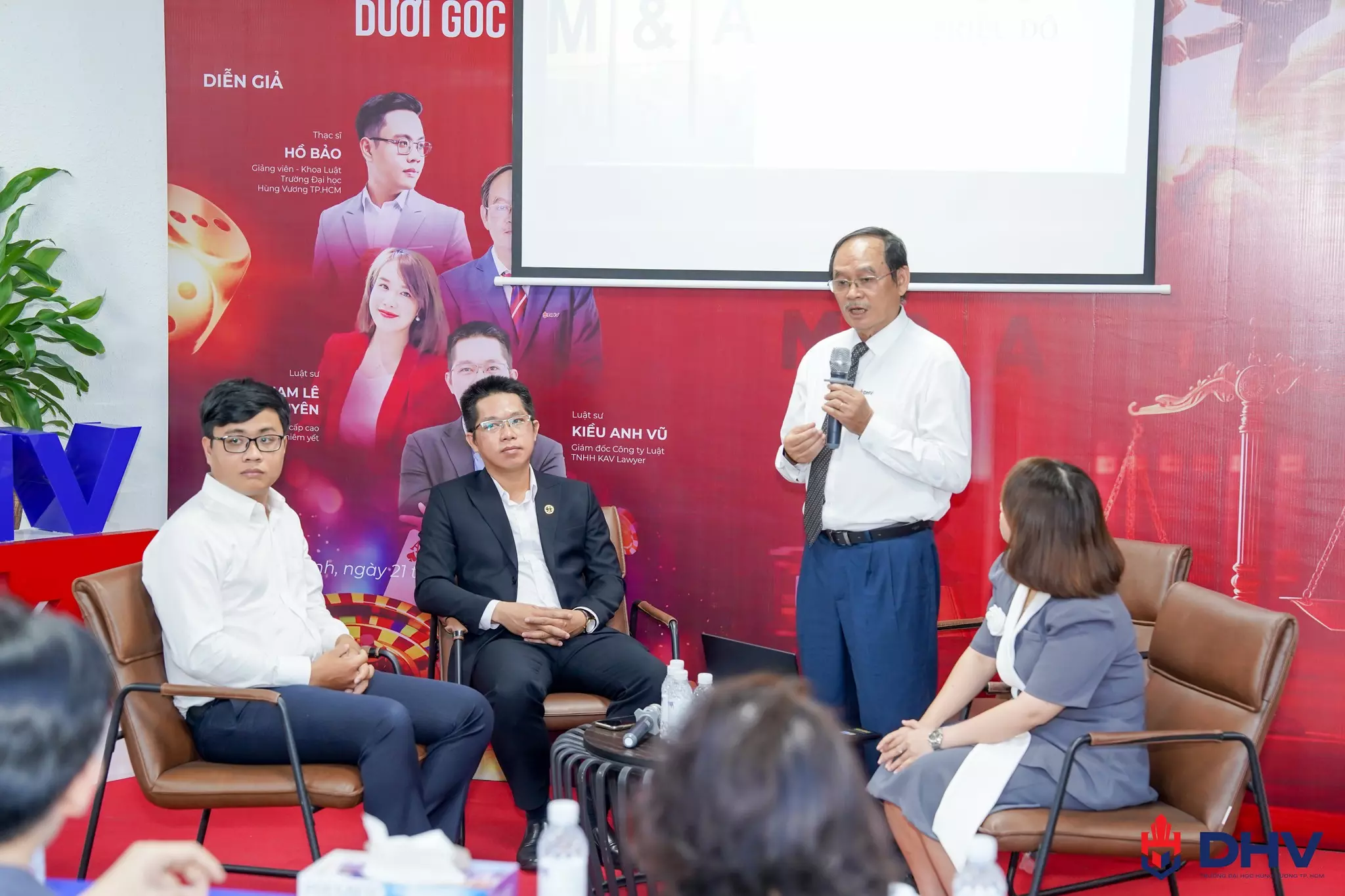DHV - Trường Đại Học Hùng Vương TPHCM