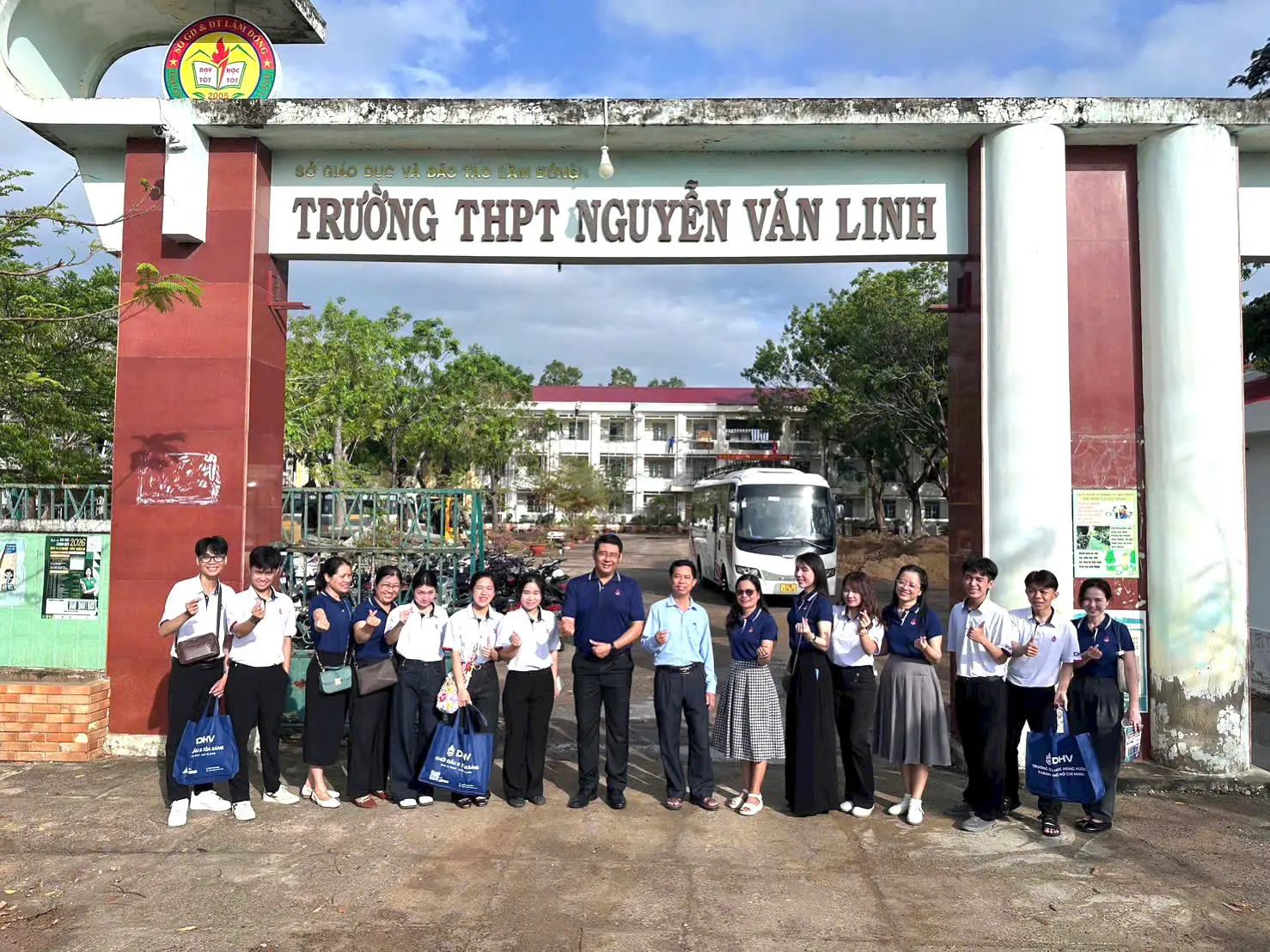 DHV - Trường Đại Học Hùng Vương TPHCM