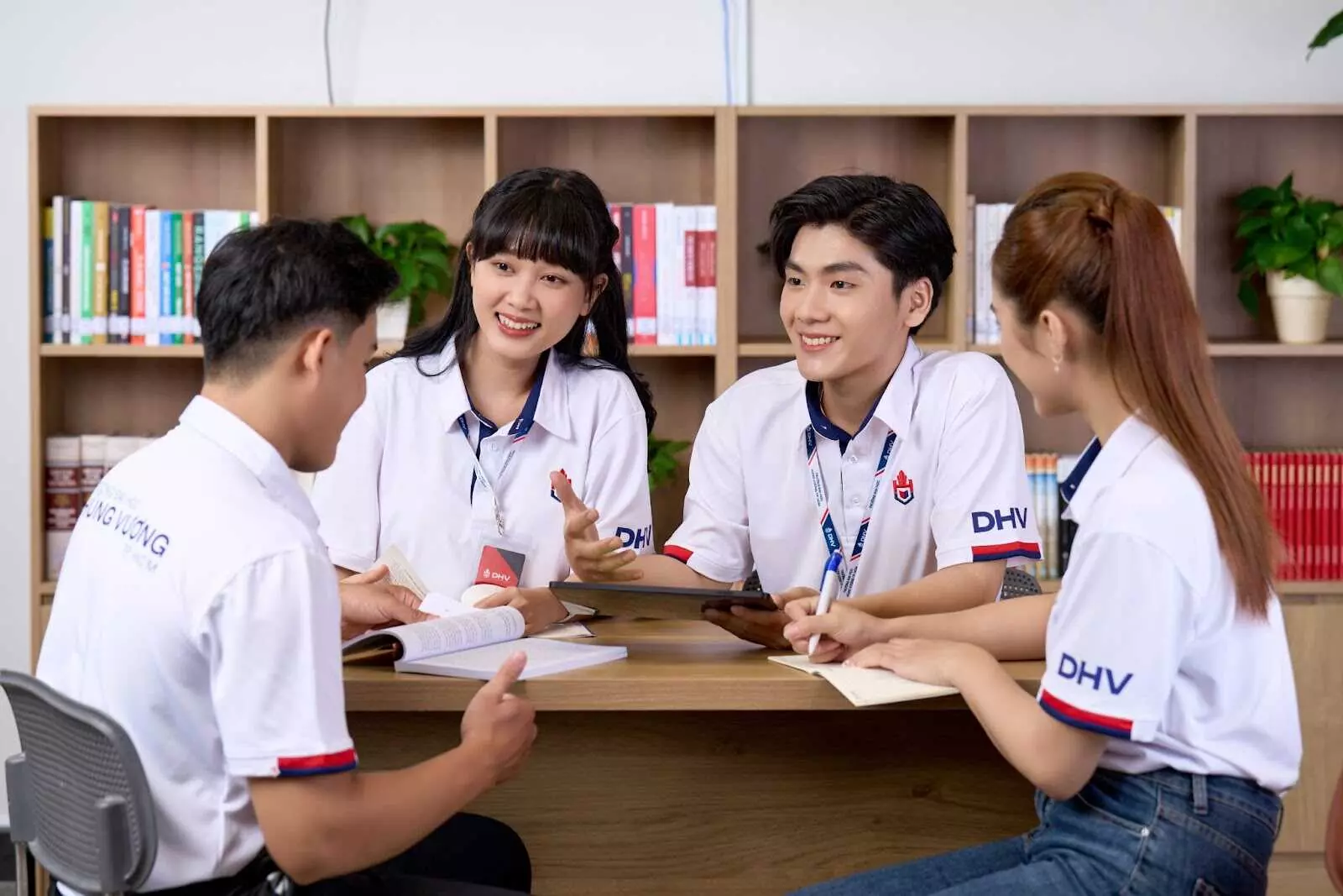 DHV là mã trường chính thức của Trường Đại học Hùng Vương Thành phố Hồ Chí Minh