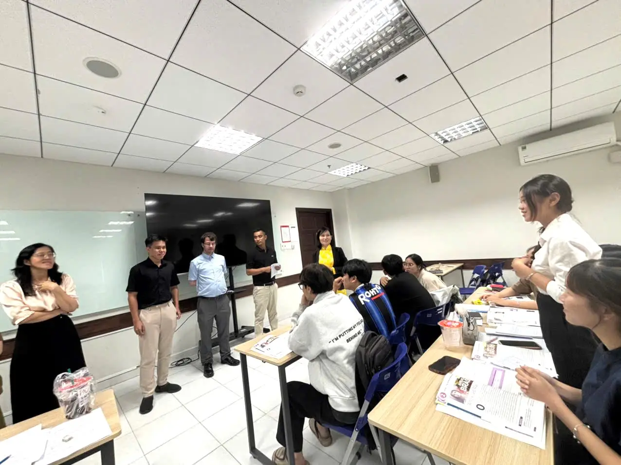 DHV - Trường Đại Học Hùng Vương TPHCM