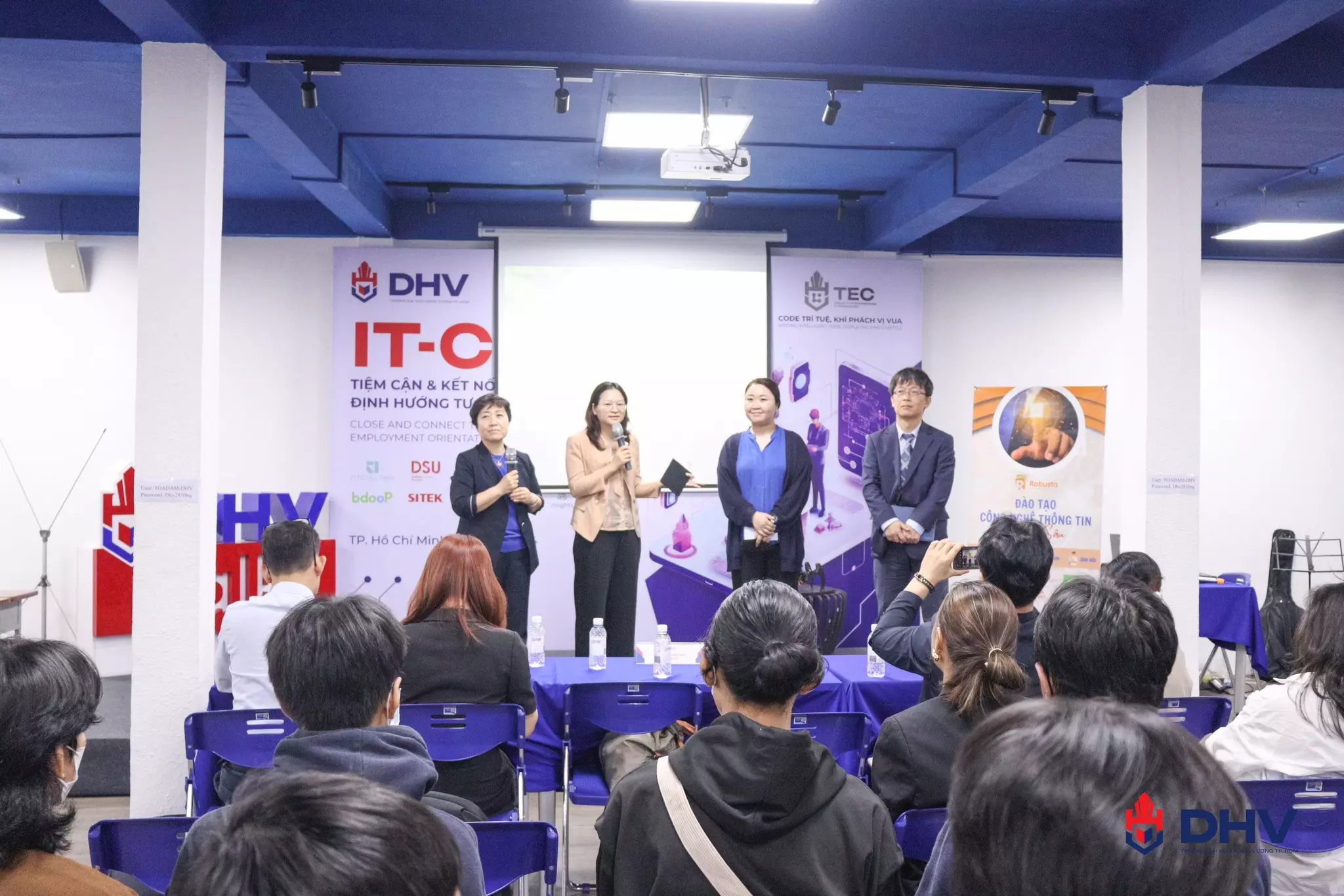 DHV - Trường Đại Học Hùng Vương TPHCM
