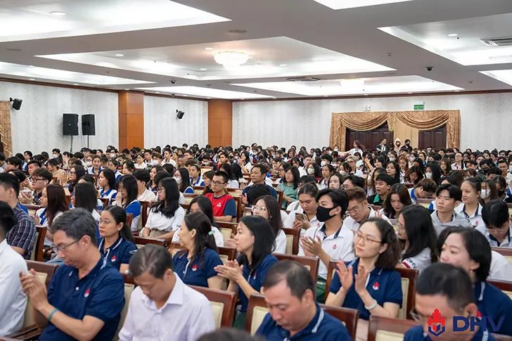 Hội nghị Công tác Sinh viên lần 2 do DHV tổ chức thu hút đông đảo sinh viên trường tham dự