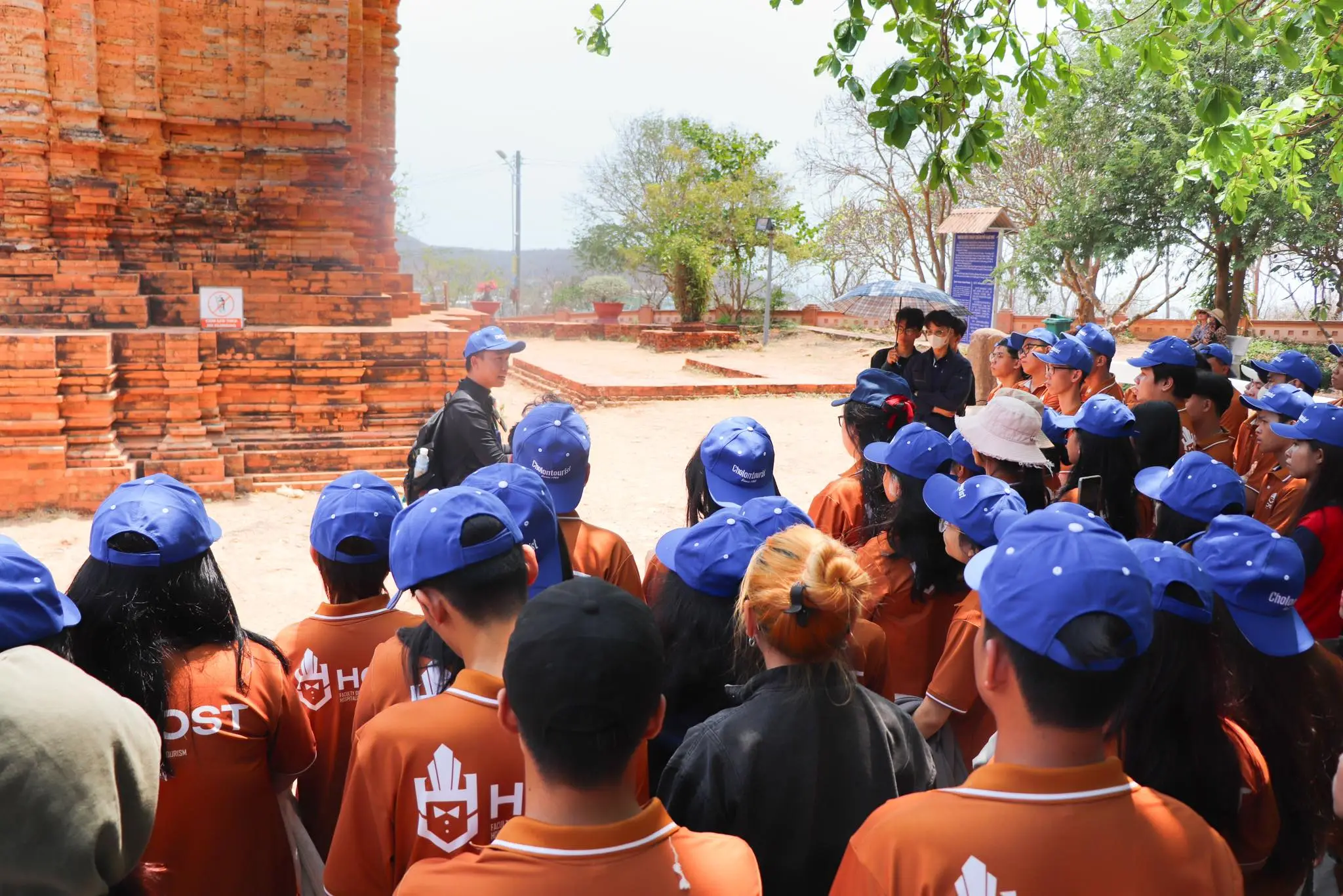 DHV - Trường Đại Học Hùng Vương TPHCM