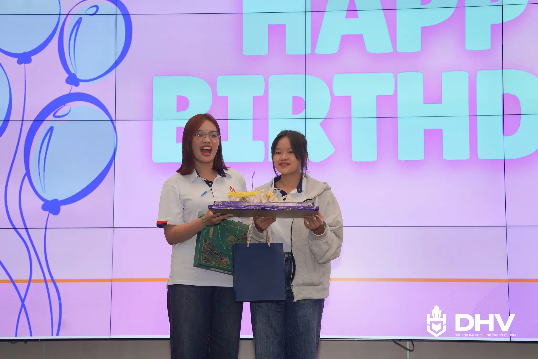 DHV - Trường Đại Học Hùng Vương TPHCM