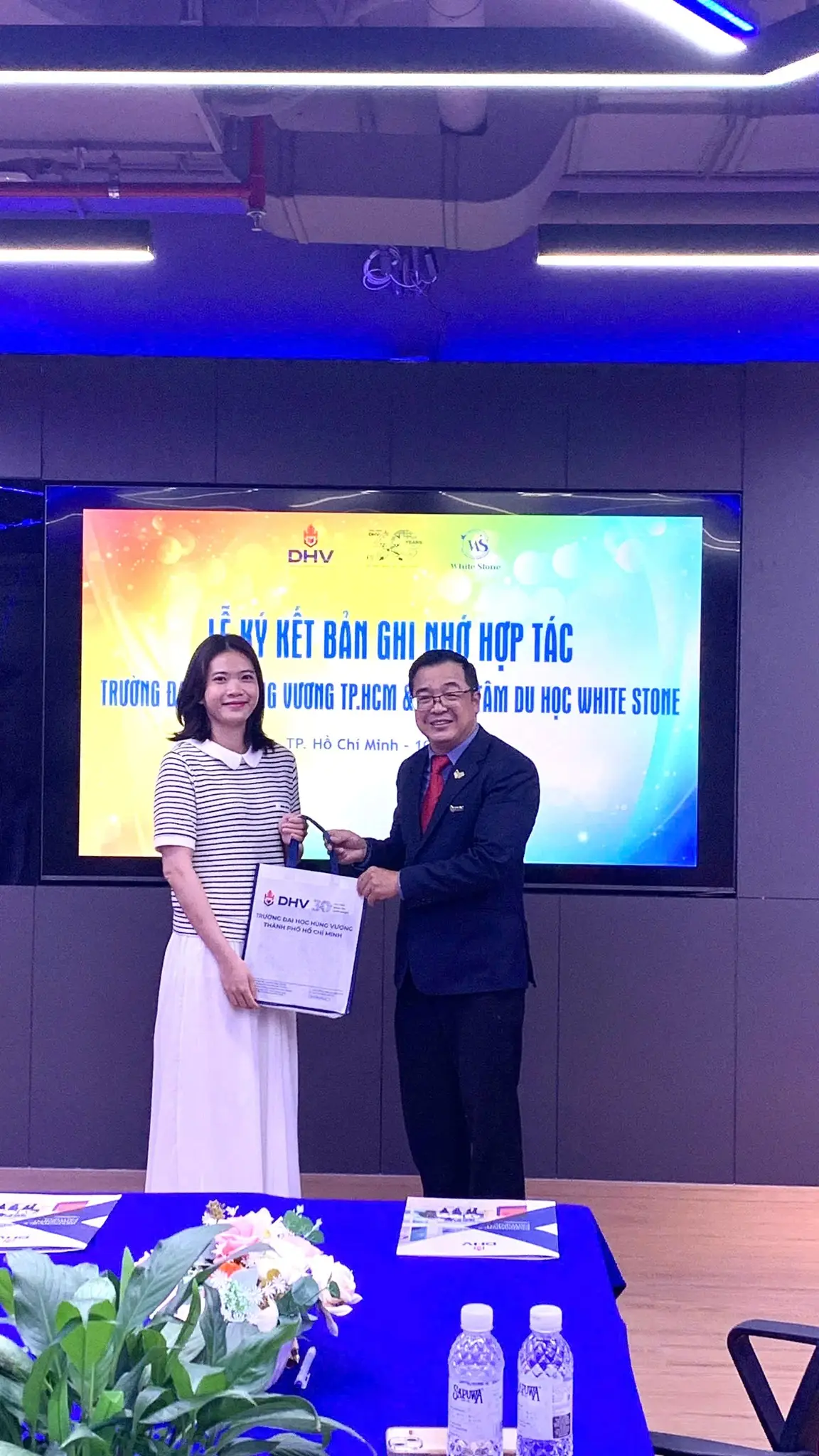 DHV - Trường Đại Học Hùng Vương TPHCM