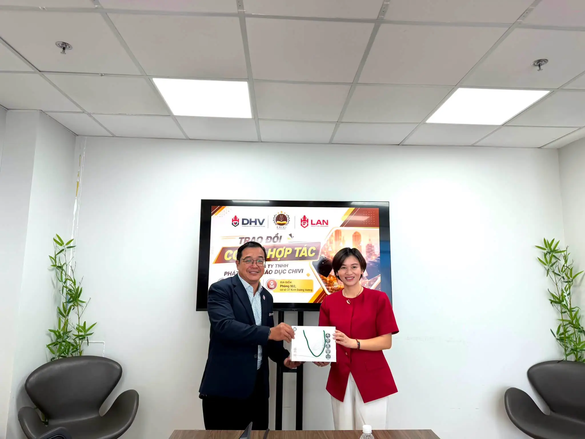 DHV - Trường Đại Học Hùng Vương TPHCM