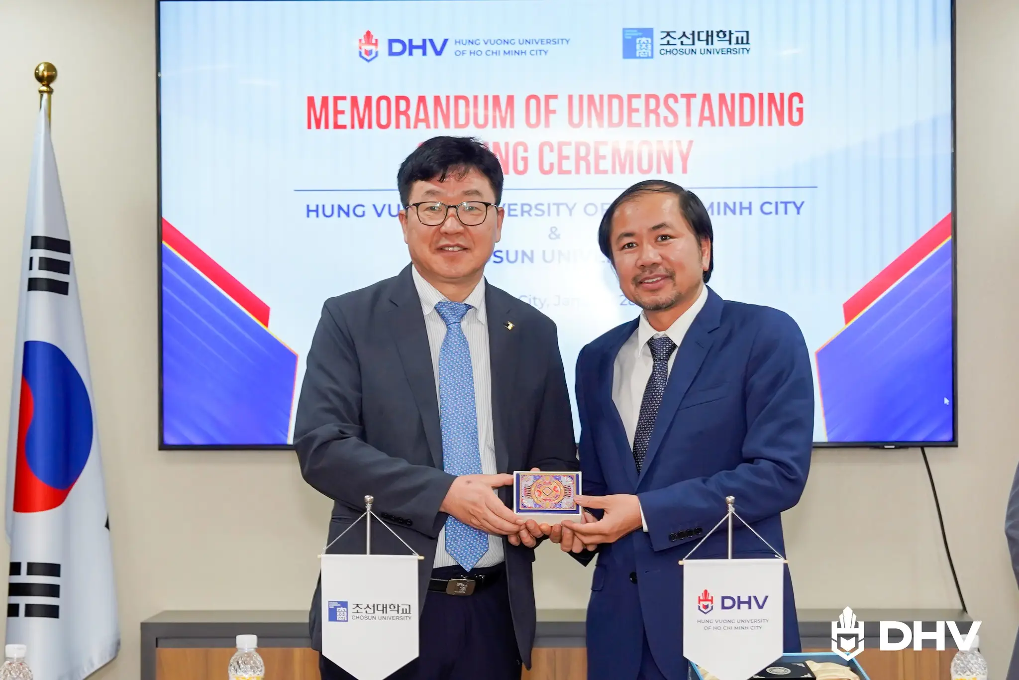 DHV - Trường Đại Học Hùng Vương TPHCM