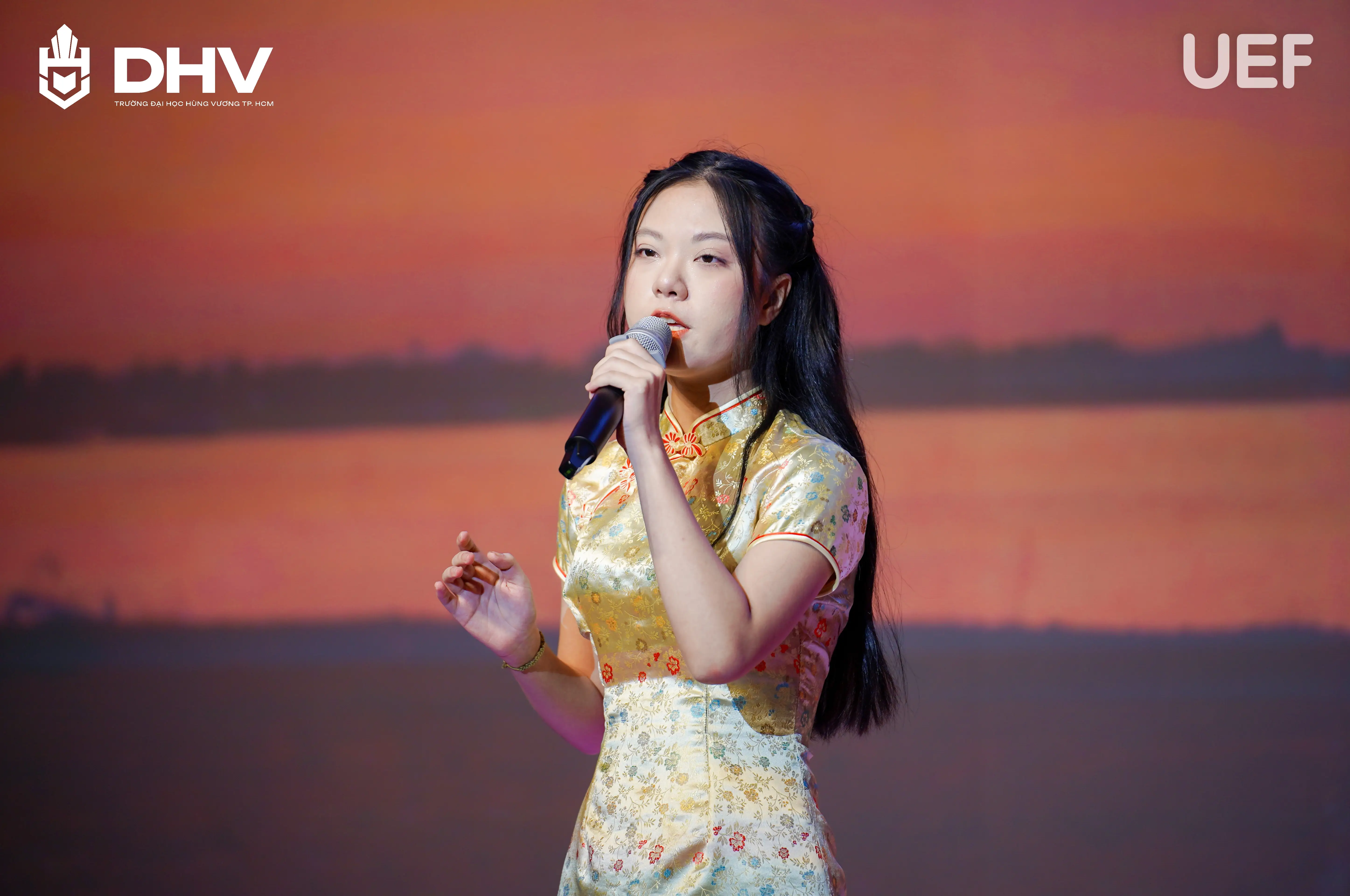 DHV - Trường Đại Học Hùng Vương TPHCM