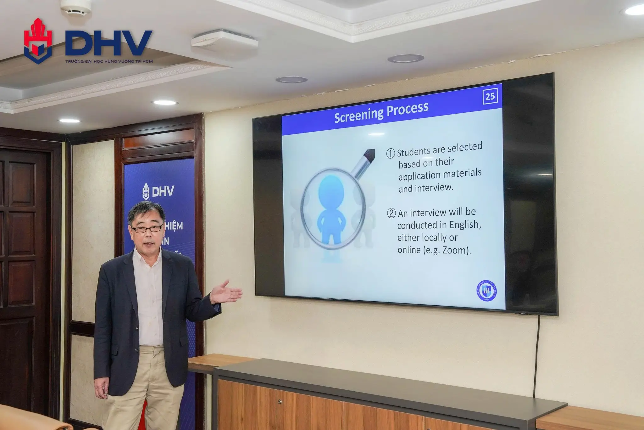 DHV - Trường Đại Học Hùng Vương TPHCM