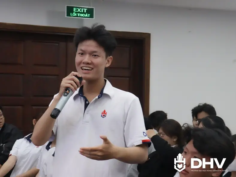 DHV - Trường Đại Học Hùng Vương TPHCM