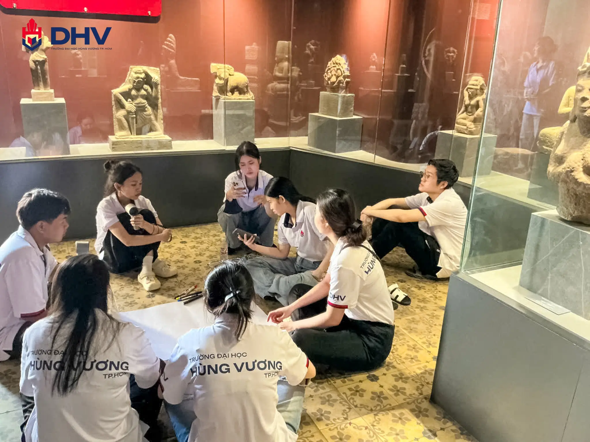 DHV - Trường Đại Học Hùng Vương TPHCM