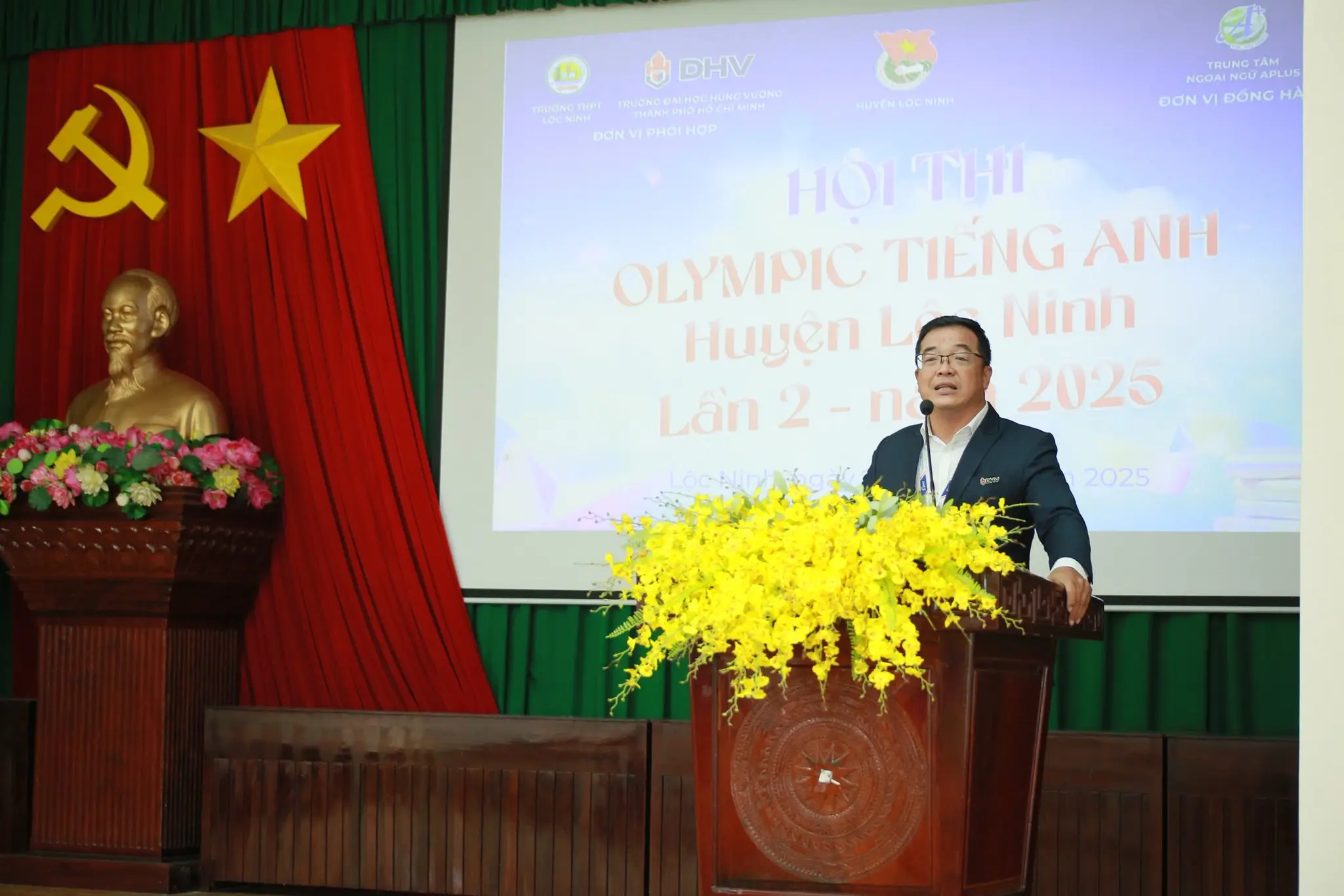DHV - Trường Đại Học Hùng Vương TPHCM
