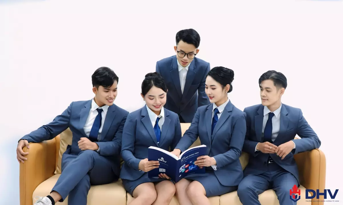 DHV - Trường Đại Học Hùng Vương TPHCM