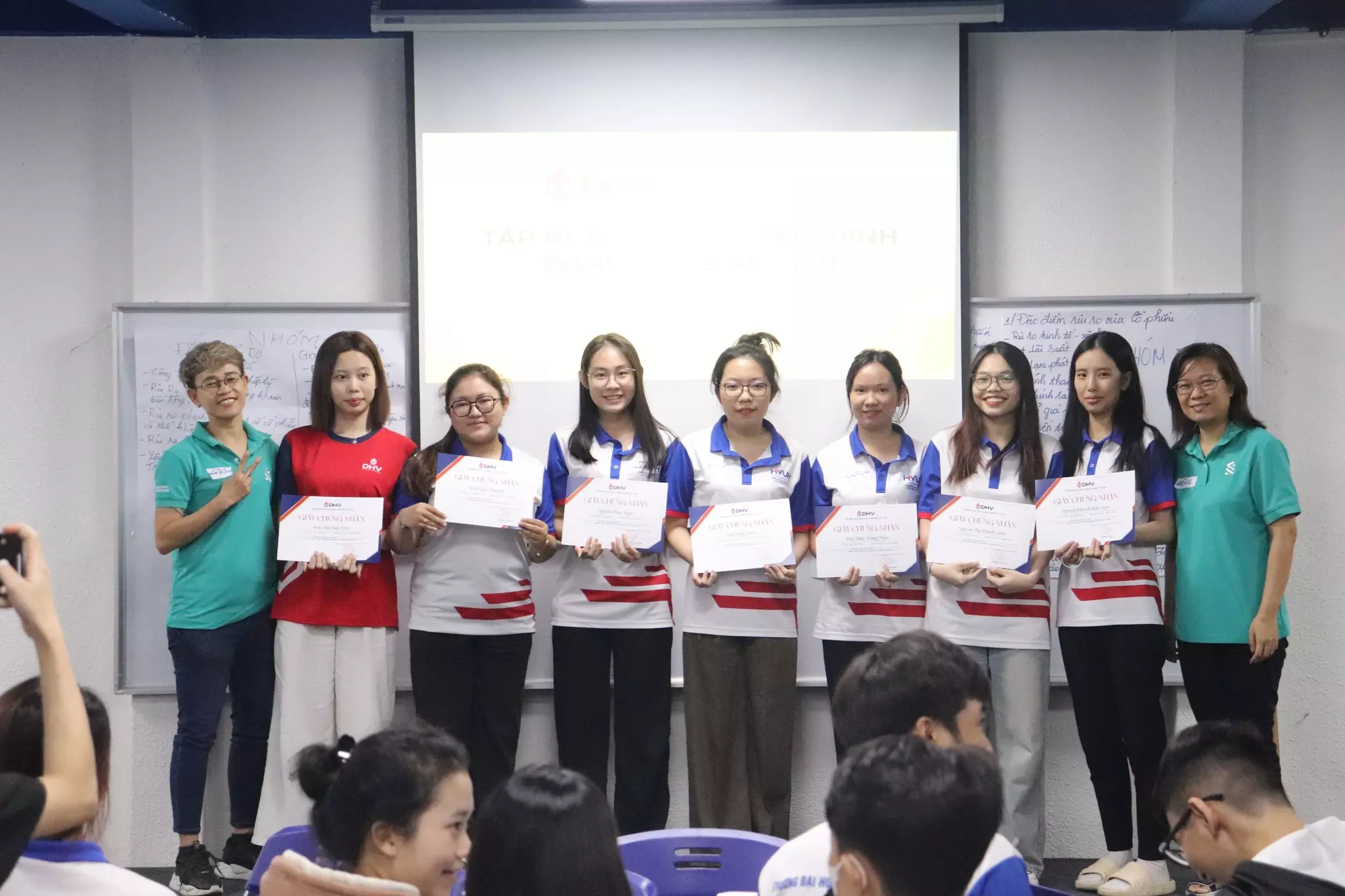 DHV - Trường Đại Học Hùng Vương TPHCM