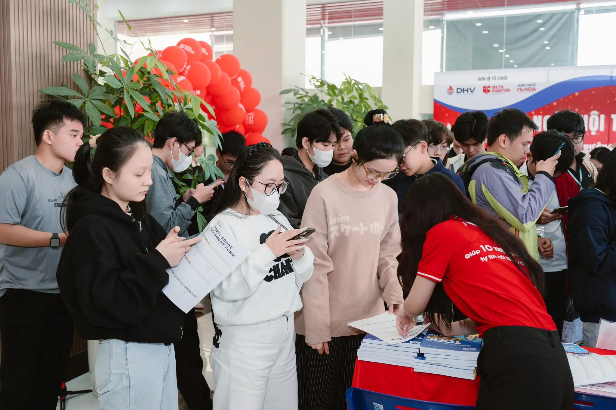 DHV - Trường Đại Học Hùng Vương TPHCM