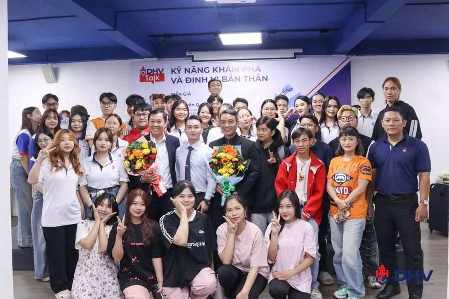 DHV - Trường Đại Học Hùng Vương TPHCM