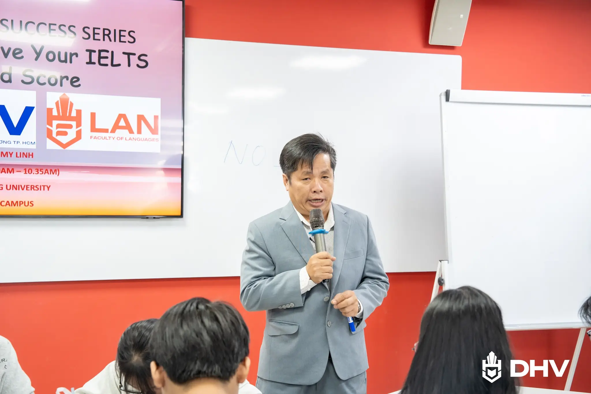 DHV - Trường Đại Học Hùng Vương TPHCM