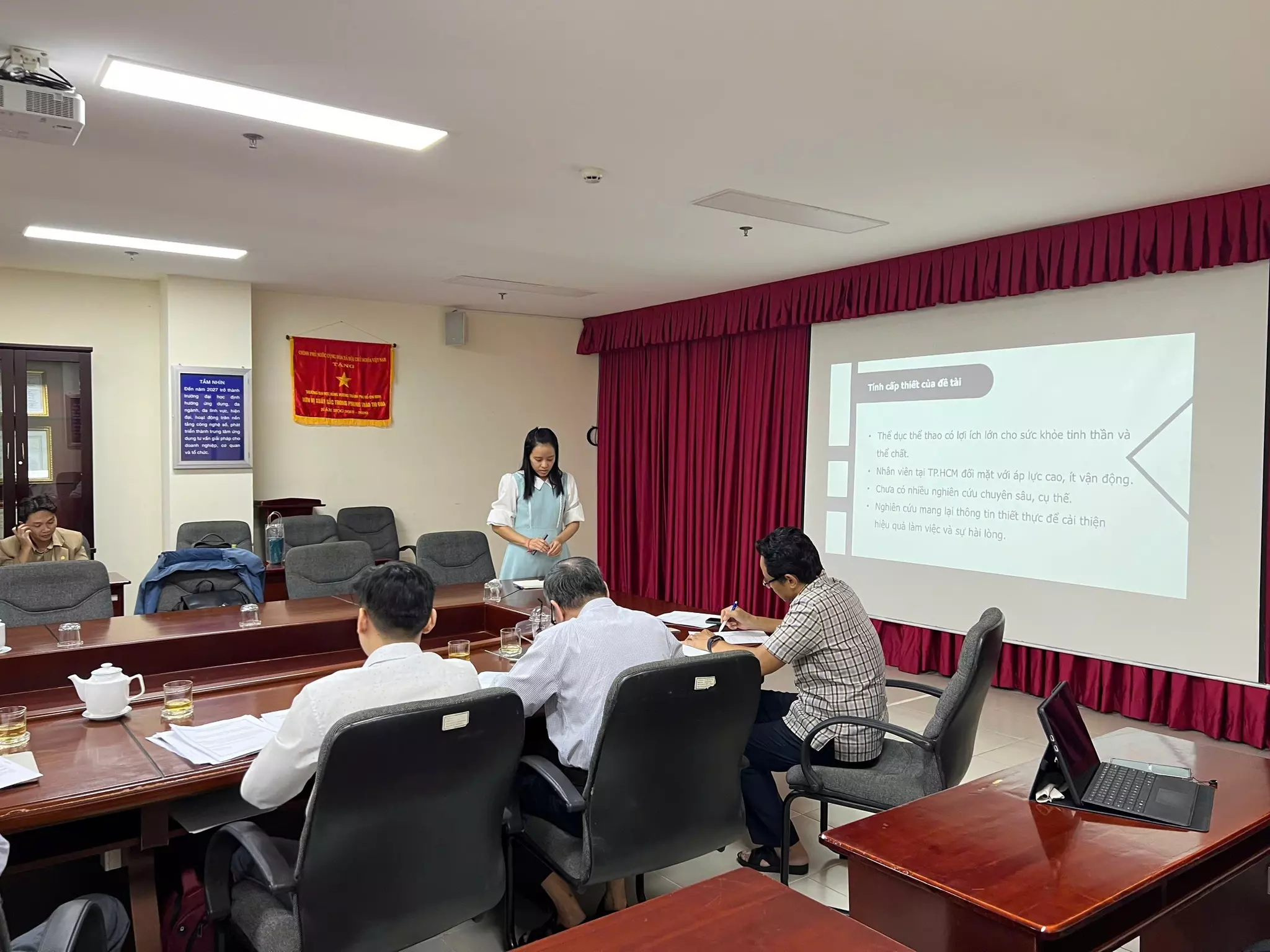 DHV - Trường Đại Học Hùng Vương TPHCM