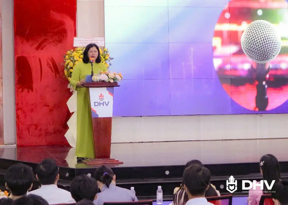 DHV - Trường Đại Học Hùng Vương TPHCM