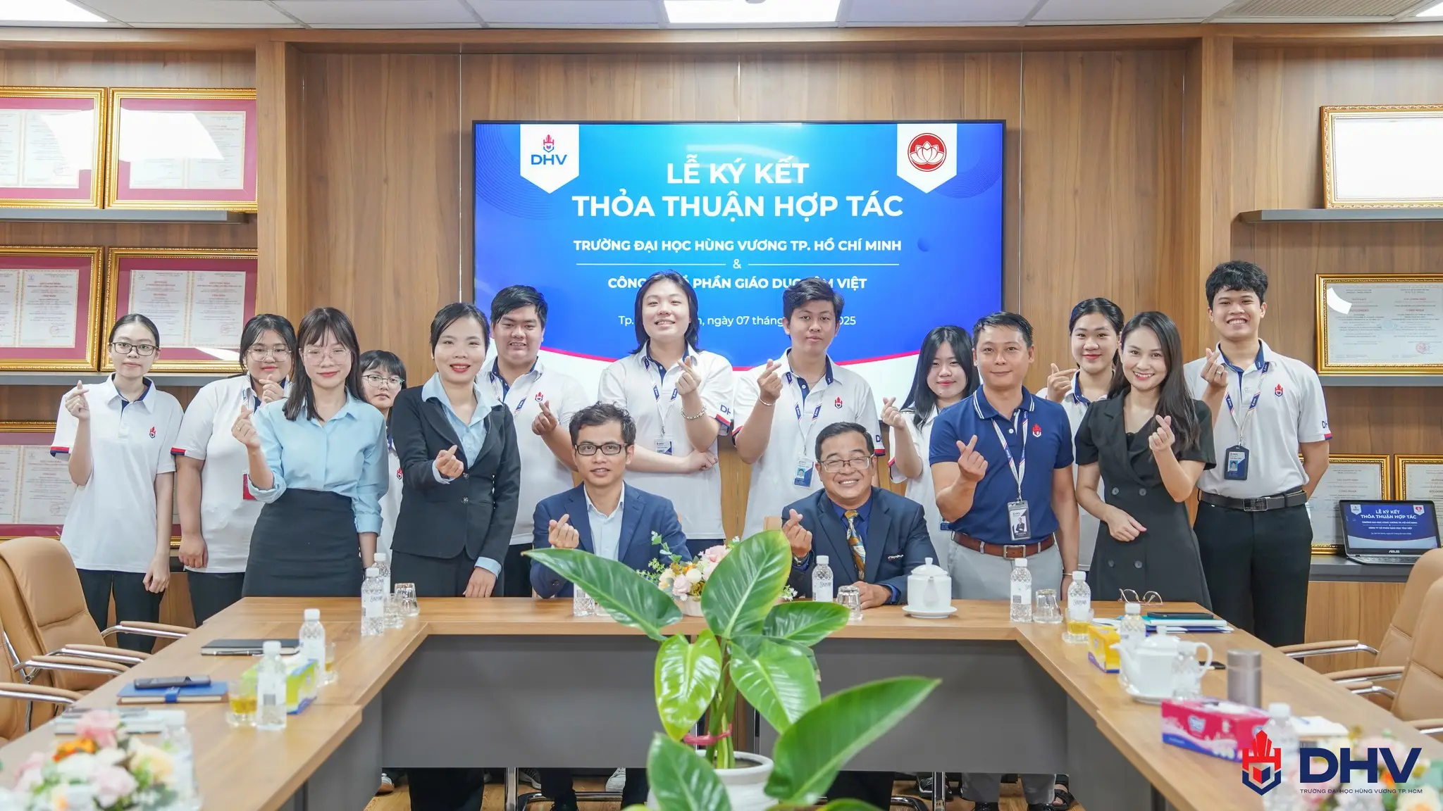 DHV - Trường Đại Học Hùng Vương TPHCM