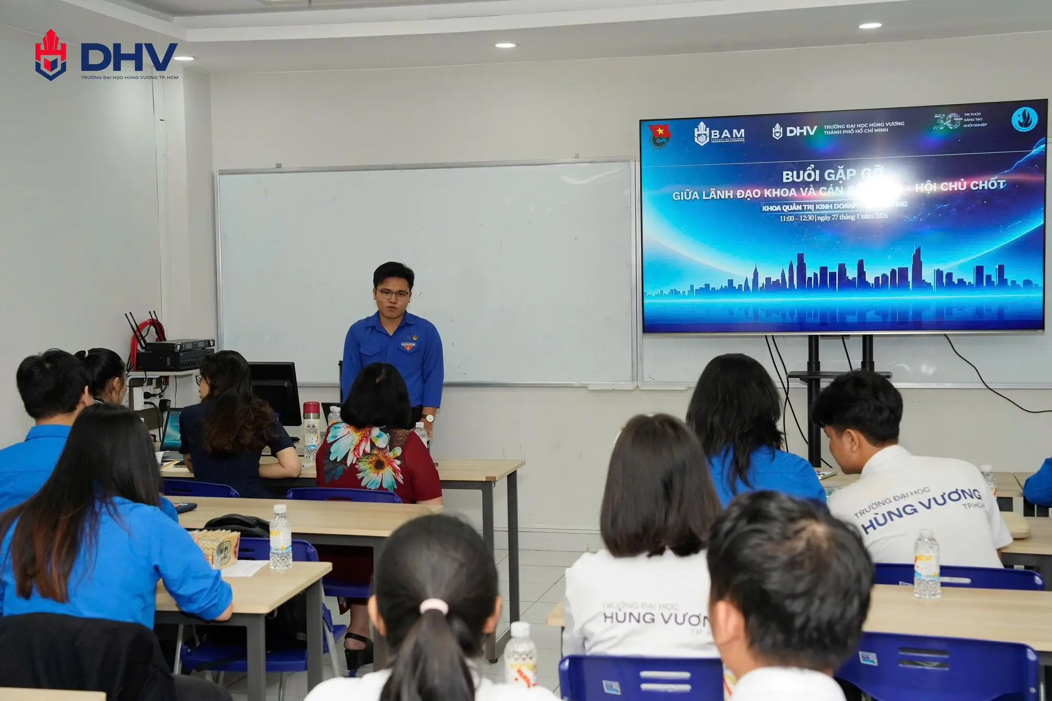 DHV - Trường Đại Học Hùng Vương TPHCM