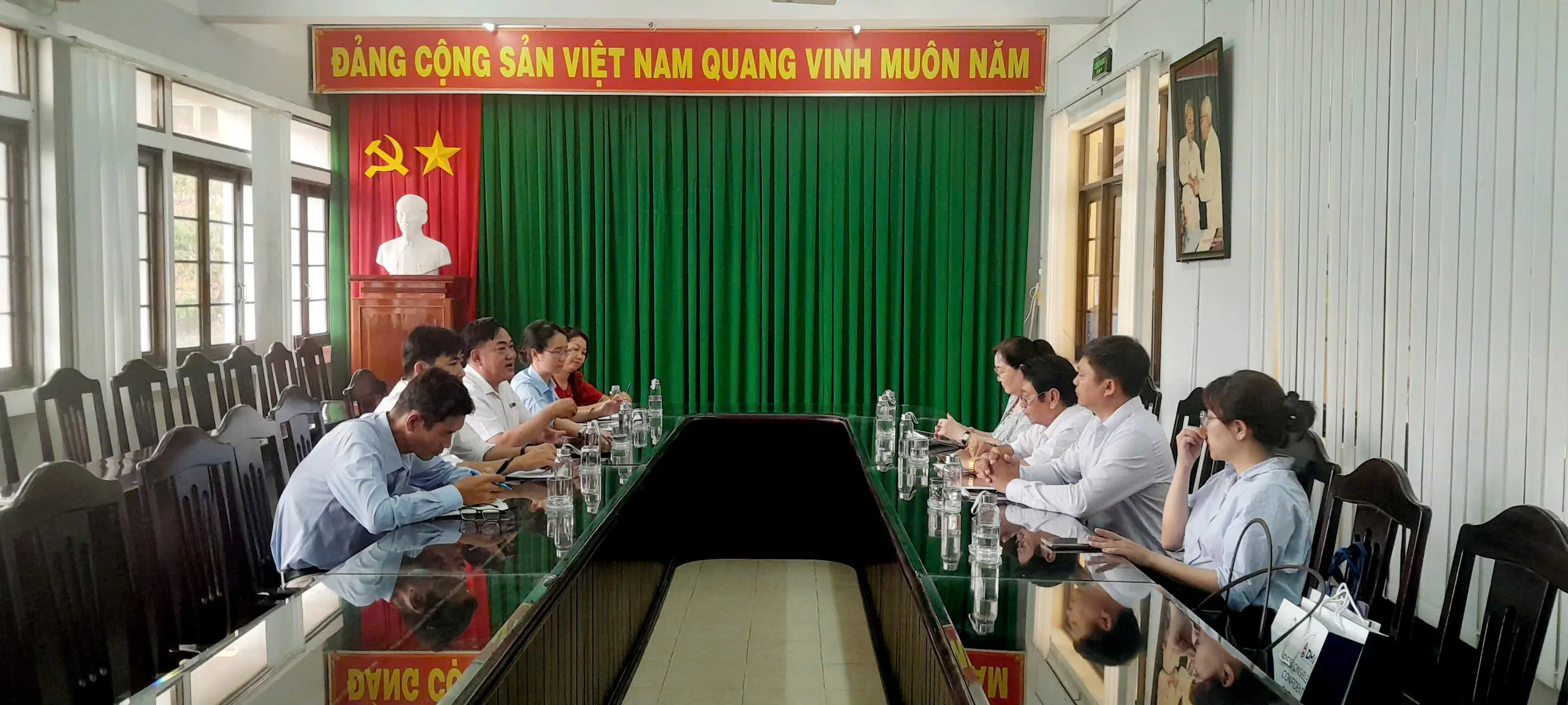 Đoàn làm việc của hai đơn vị