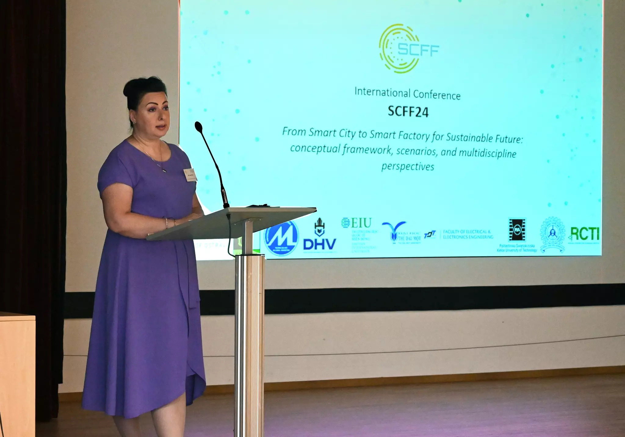 DHV - Trường Đại Học Hùng Vương TPHCM