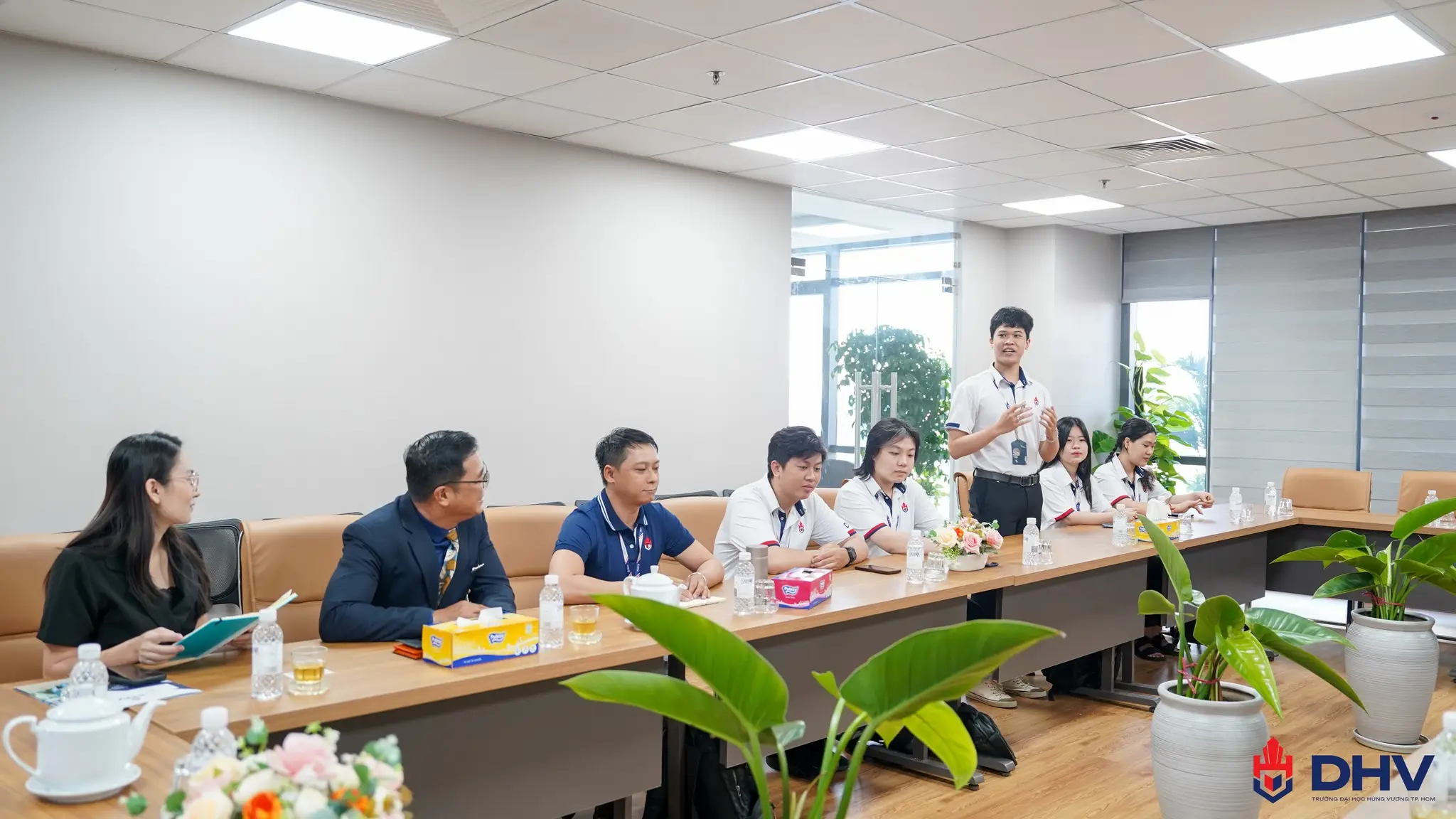 DHV - Trường Đại Học Hùng Vương TPHCM