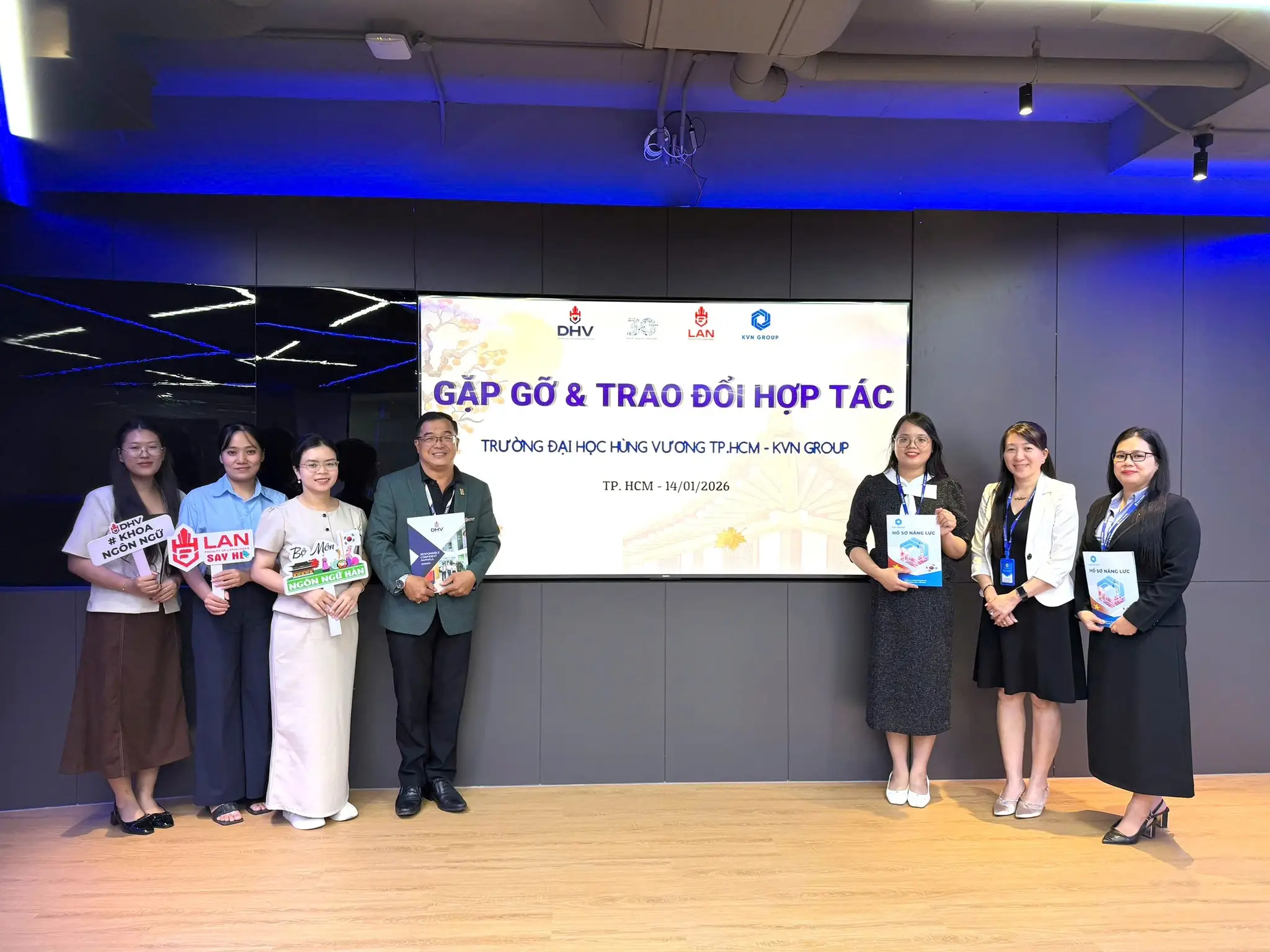 DHV - Trường Đại Học Hùng Vương TPHCM