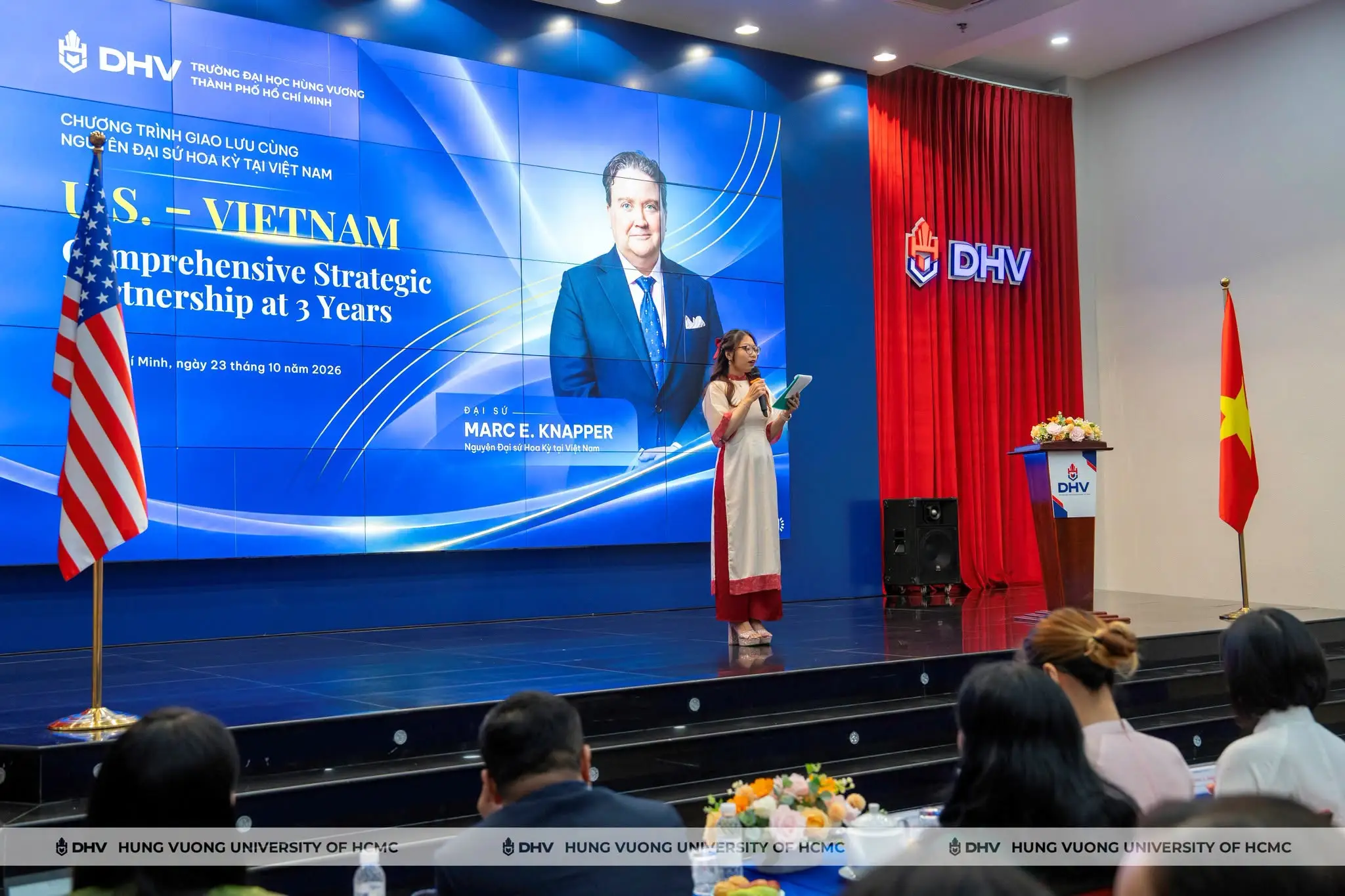 DHV - Trường Đại Học Hùng Vương TPHCM