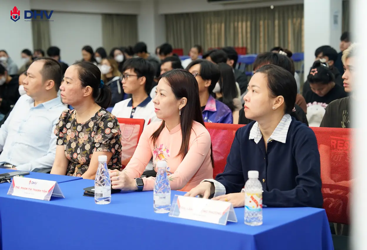 DHV - Trường Đại Học Hùng Vương TPHCM