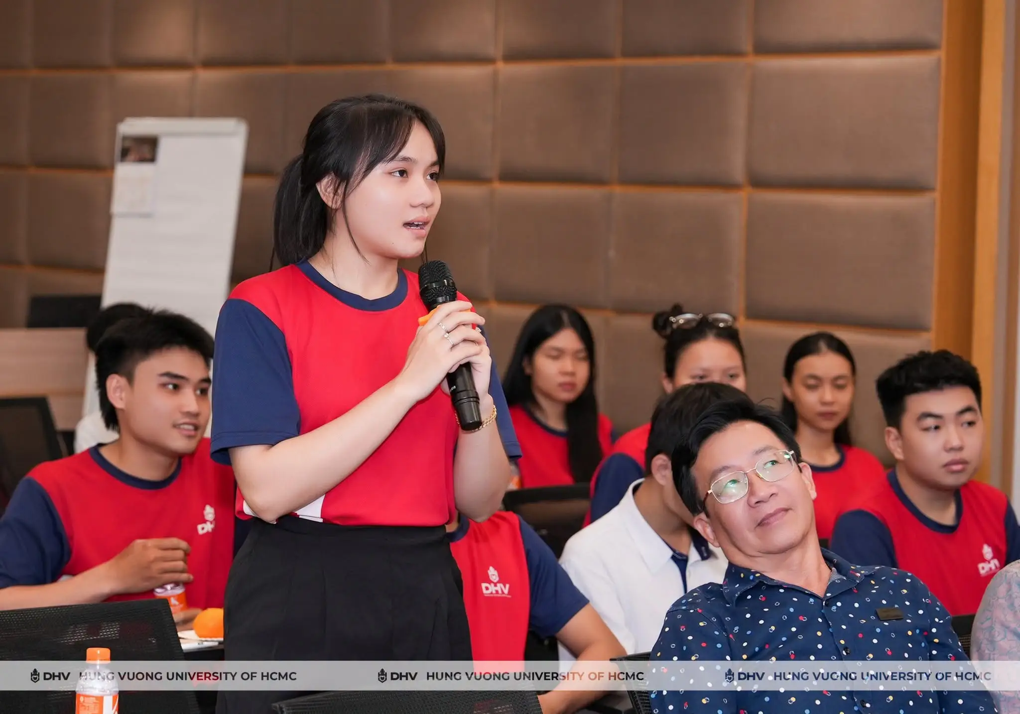 DHV - Trường Đại Học Hùng Vương TPHCM