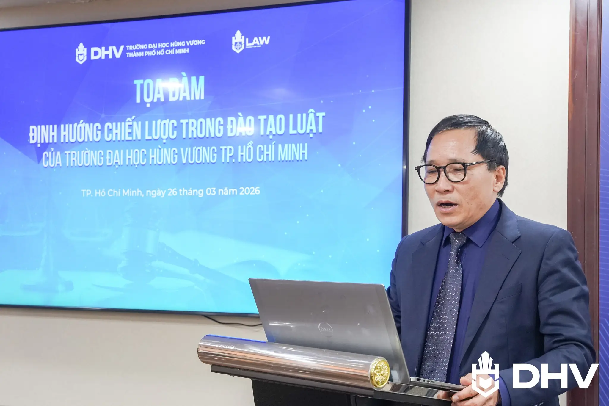 DHV - Trường Đại Học Hùng Vương TPHCM