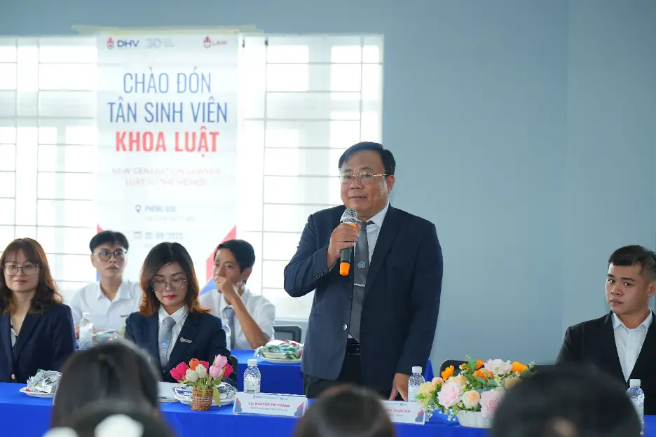 DHV - Trường Đại Học Hùng Vương TPHCM