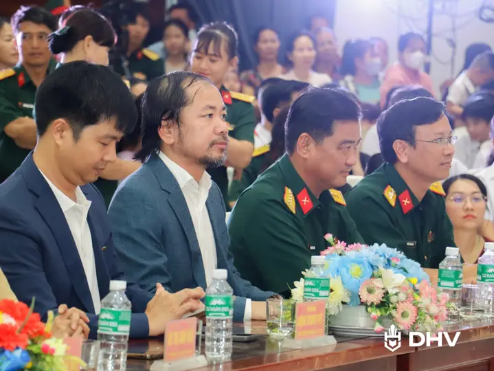 DHV - Trường Đại Học Hùng Vương TPHCM