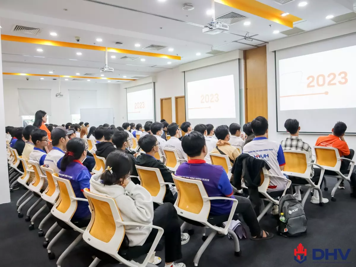 DHV - Trường Đại Học Hùng Vương TPHCM