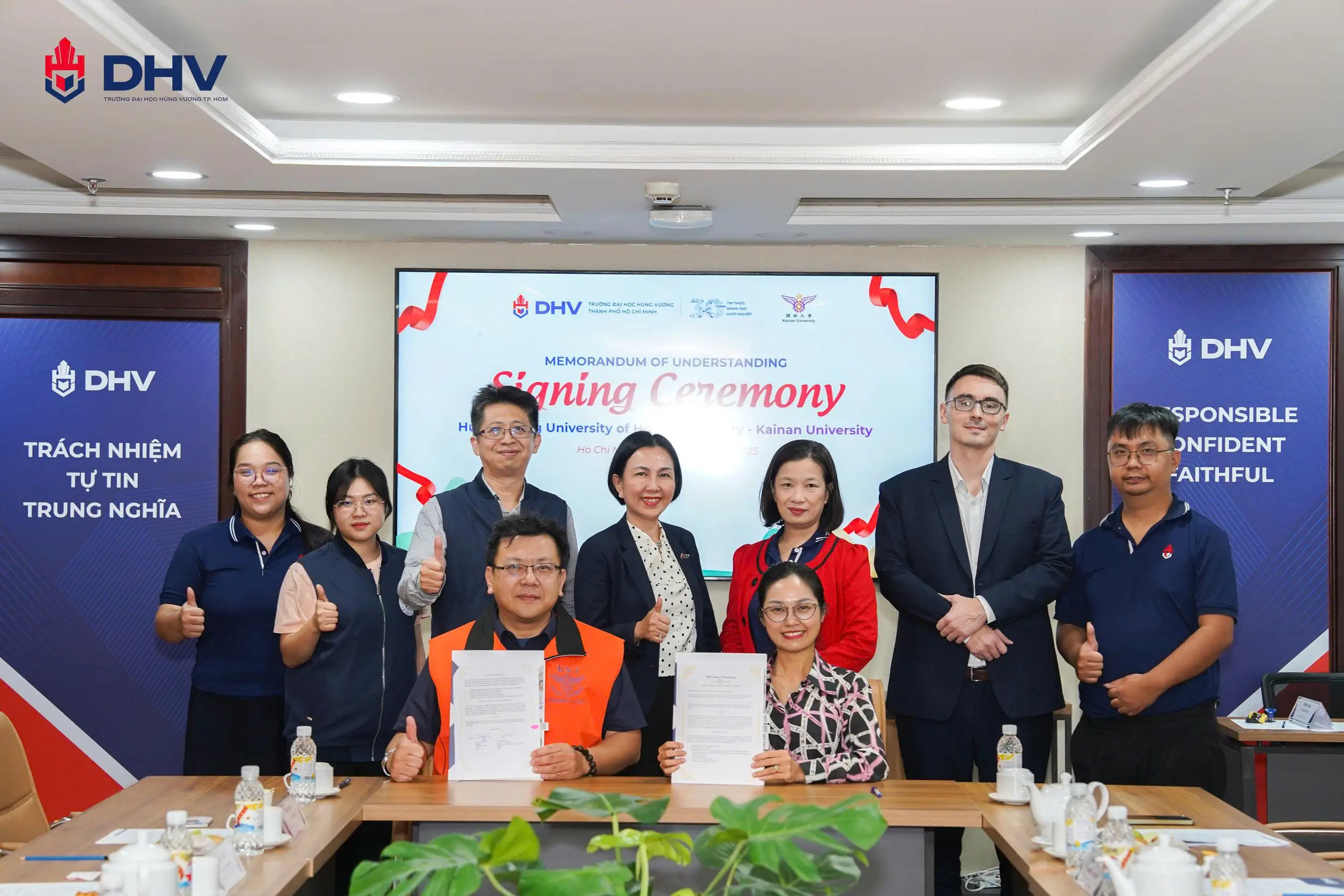 DHV - Trường Đại Học Hùng Vương TPHCM