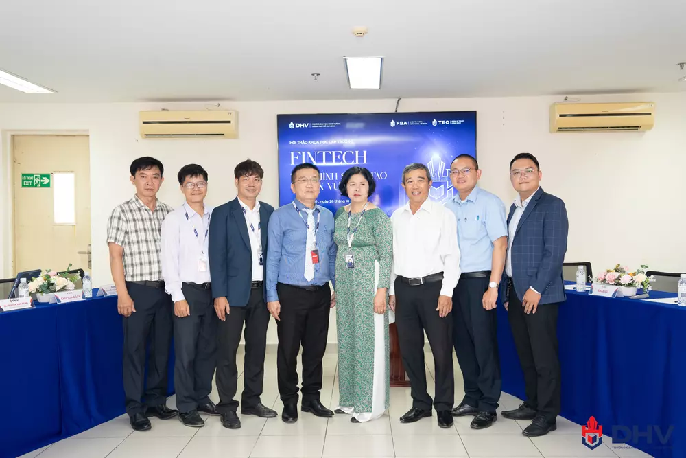 DHV - Trường Đại Học Hùng Vương TPHCM