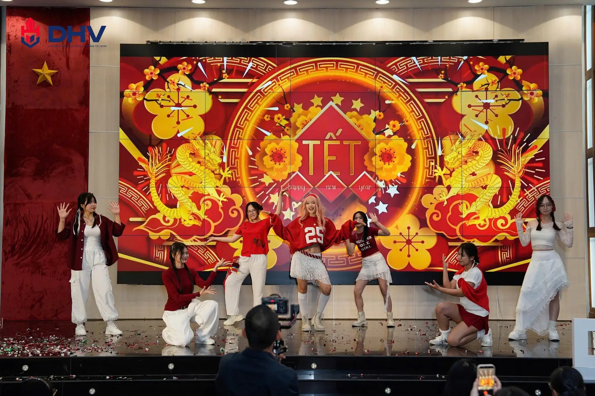 DHV - Trường Đại Học Hùng Vương TPHCM